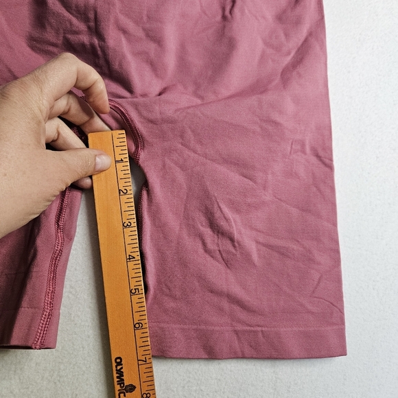 Gymshark fit seamless Shorts Size Small - Picture 3 of 5